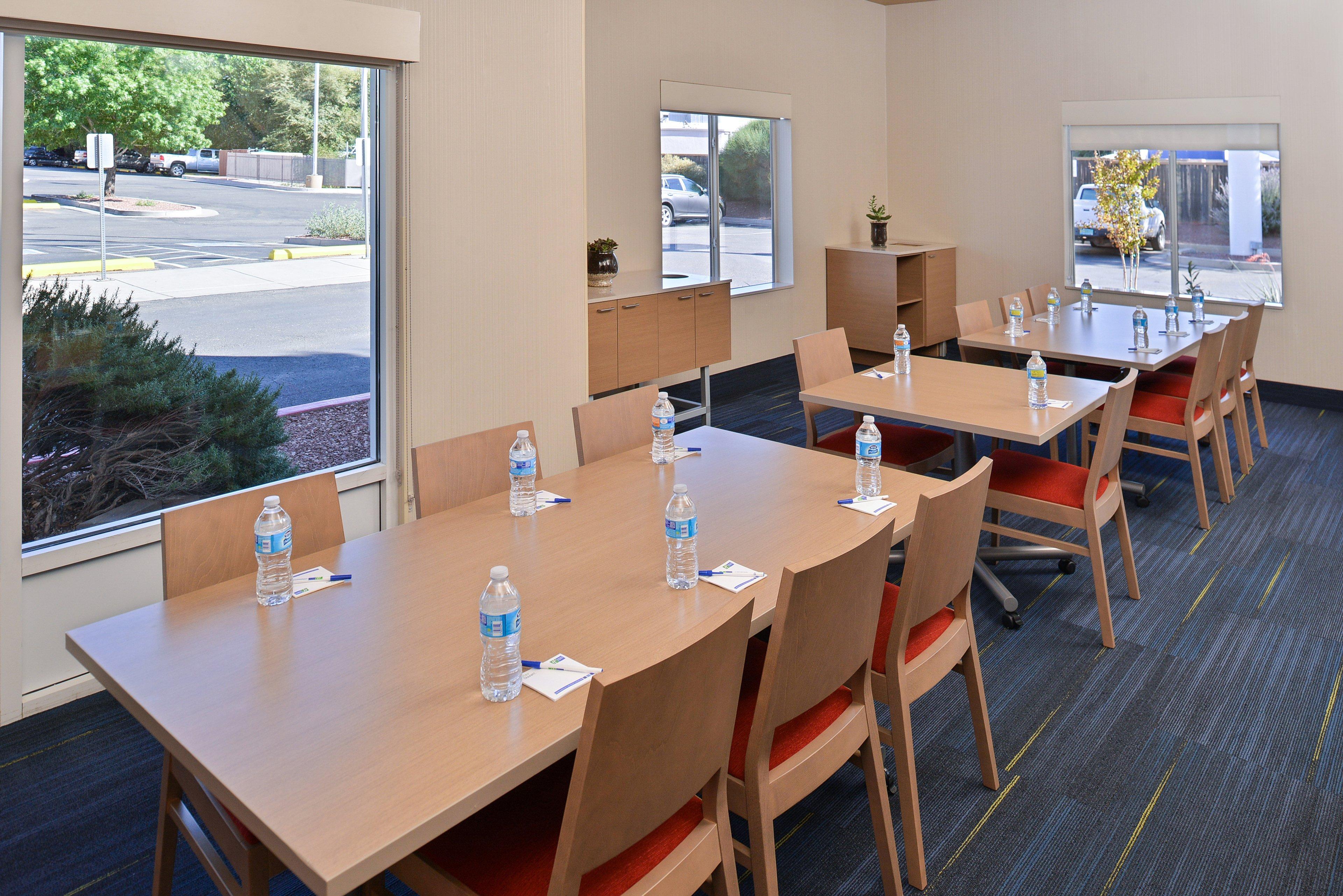 Holiday Inn Express Albuquerque N - Bernalillo By Ihg Exterior foto
