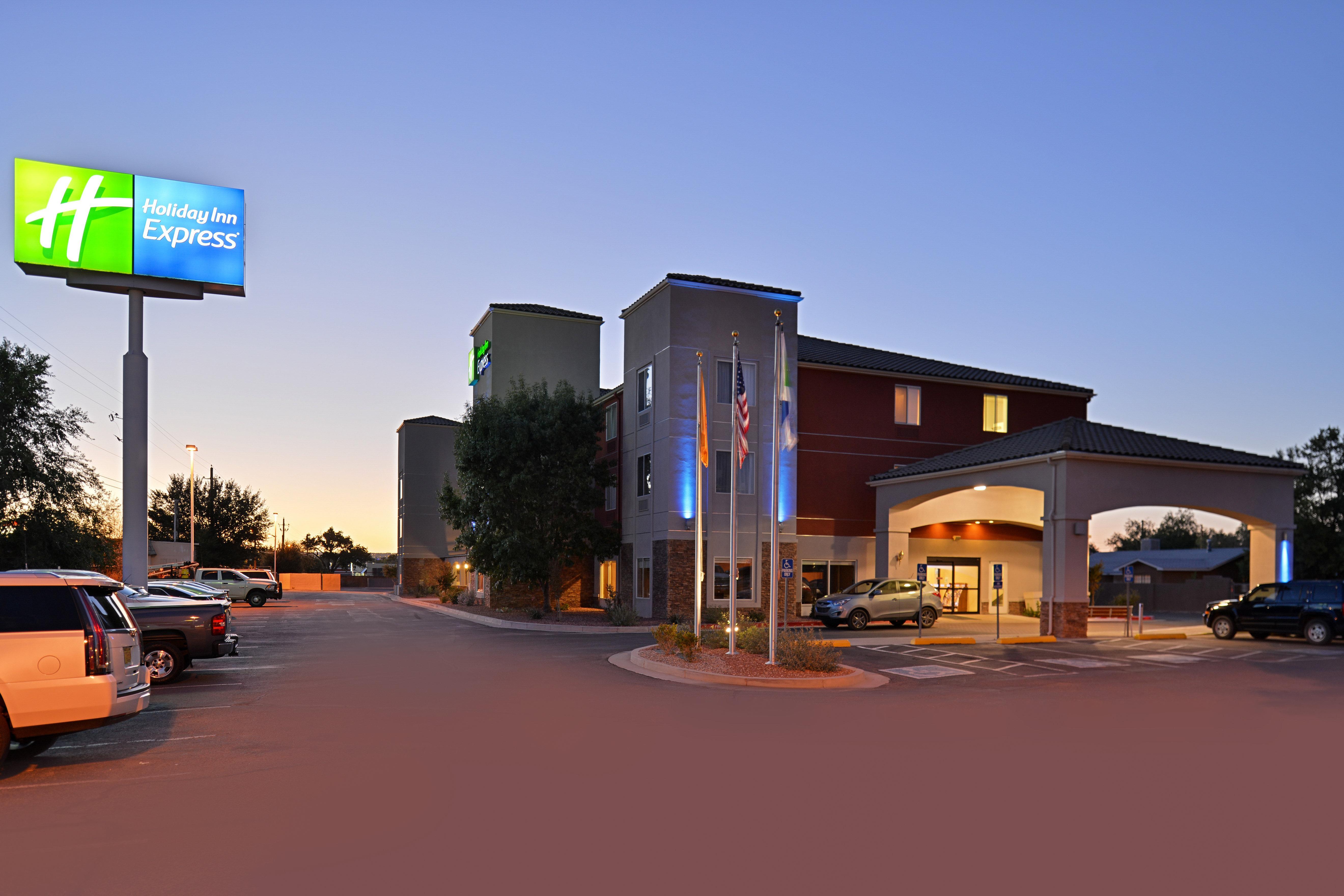 Holiday Inn Express Albuquerque N - Bernalillo By Ihg Exterior foto